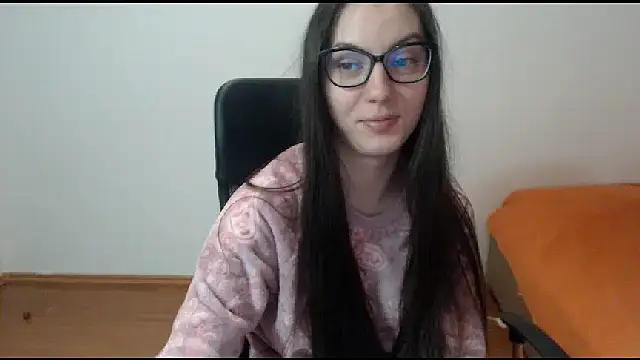 Snapshot of CuteJollie4U chatting on February 2025 06:58:01 PM CuteJollie4U online show from February 2025 06:58:01 PM