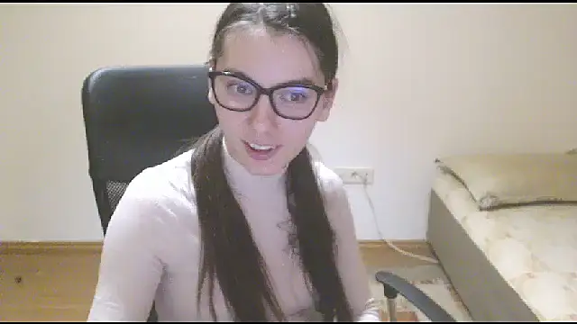 Snapshot of CuteJollie4U chatting on March 2025 09:12:02 PM CuteJollie4U online show from March 2025 09:12:02 PM
