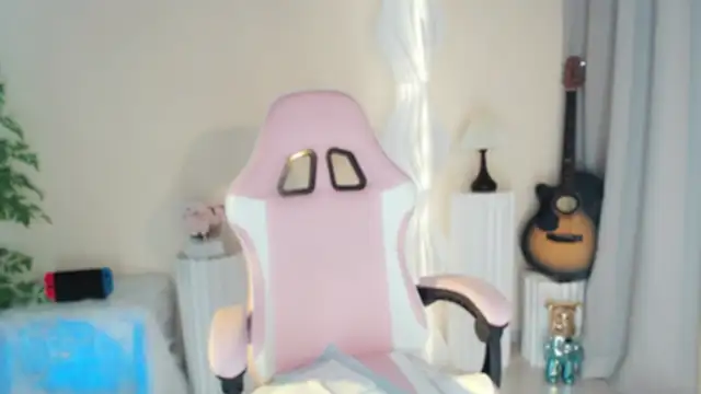 Snapshot of Cartier-__Daji- chatting on March 2025 05:07:01 PM Cartier-  Daji- online show from March 2025 05:07:01 PM