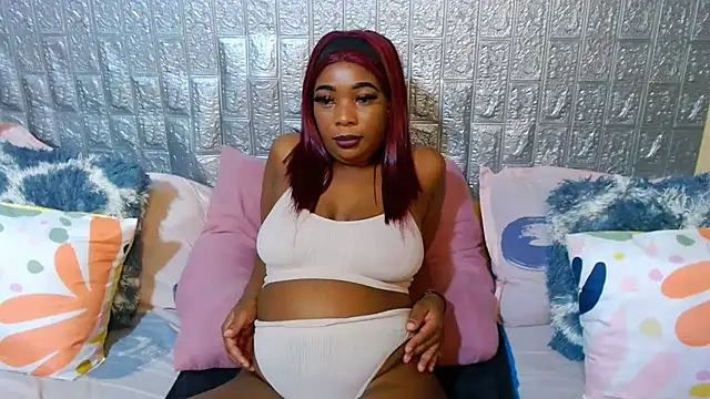 Foxy African online show from November 2025 03:05:01 AM