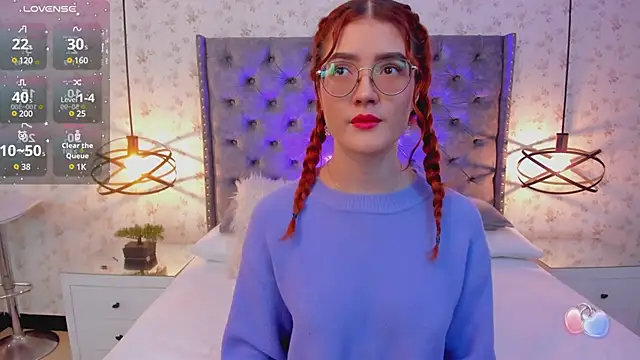 Snapshot of MiaWinx chatting on January 2025 10:01:01 PM MiaWinx online show from January 2025 10:01:01 PM