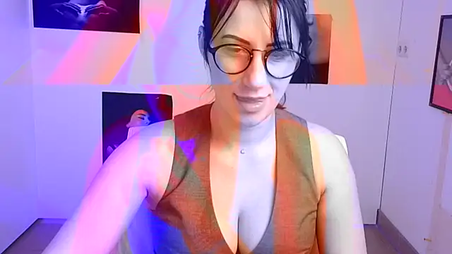 Loren Moa online show from January 2025 02:12:02 PM