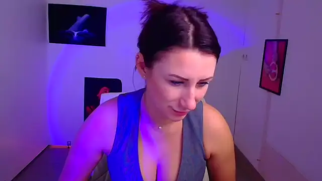 Loren Moa online show from January 2025 07:15:01 AM