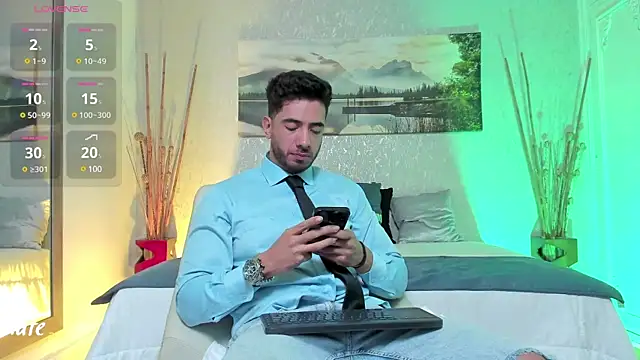 Snapshot of Nate_franco chatting on February 2025 12:32:01 AM Nate franco online show from February 2025 12:32:01 AM