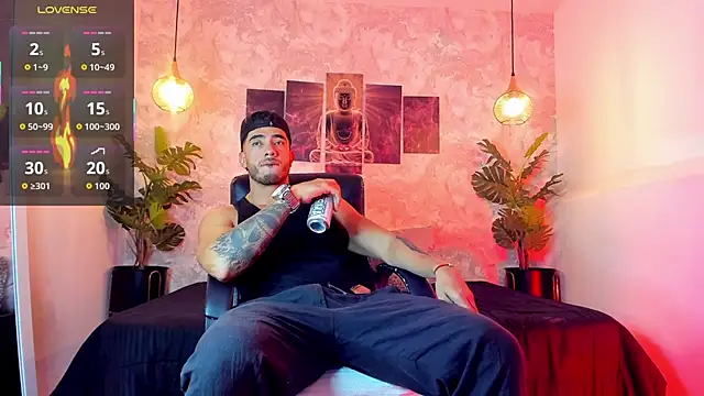 Snapshot of Nate_franco chatting on September 2025 05:29:01 AM Nate franco online show from September 2025 05:29:01 AM