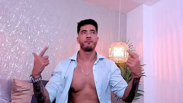 Snapshot of Nate_franco chatting on September 2025 04:16:01 AM Nate franco online show from September 2025 04:16:01 AM