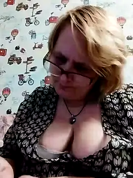 Forest-Lady online show from March 2025 04:45:02 PM