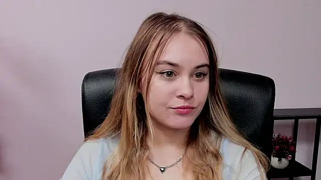 kitty valeria online show from February 2026 05:22:02 PM