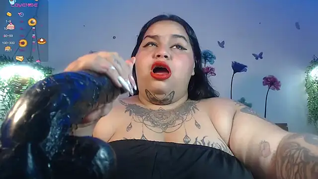 VeronikCuhubby online show from December 2024 12:03:01 PM