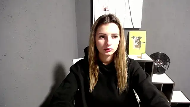 lady olivia  online show from September 2025 03:39:01 PM