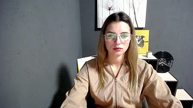 lady olivia  online show from October 2025 05:10:02 PM