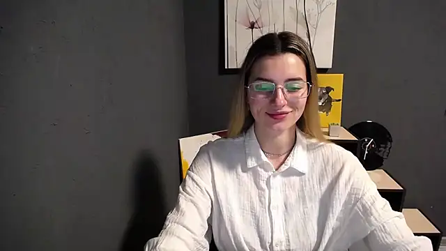 Snapshot of lady_olivia_ chatting on February 2026 03:11:02 PM lady olivia online show from February 2026 03:11:02 PM