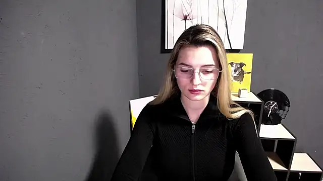 Snapshot of lady_olivia_ chatting on March 2026 01:28:01 PM lady olivia online show from March 2026 01:28:01 PM