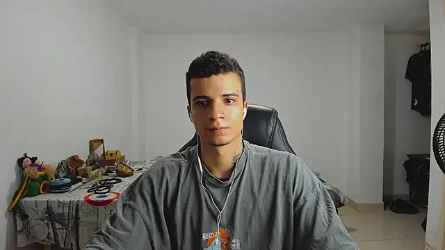 Snapshot of Balo_lovers chatting on January 2025 05:47:02 PM Balo lovers online show from January 2025 05:47:02 PM