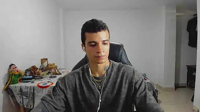 Snapshot of Balo_lovers chatting on January 2025 06:45:01 PM Balo lovers online show from January 2025 06:45:01 PM