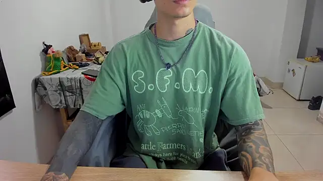 Snapshot of Balo_lovers chatting on February 2025 06:52:02 PM Balo lovers online show from February 2025 06:52:02 PM