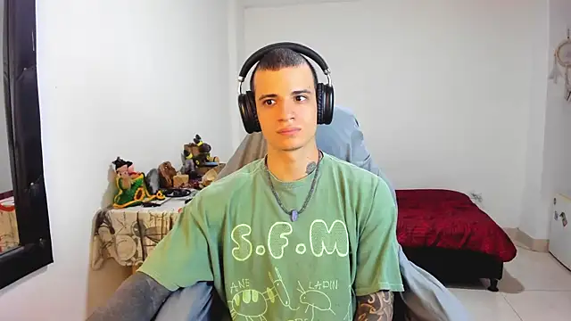 Snapshot of Balo_lovers chatting on March 2025 02:18:02 PM Balo lovers online show from March 2025 02:18:02 PM