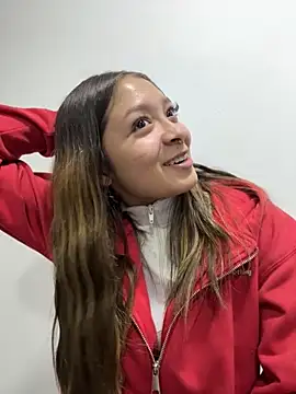 Snapshot of Victoria_Adams14 chatting on November 2025 03:01:02 AM Victoria Adams14 online show from November 2025 03:01:02 AM