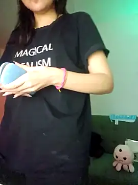 azumiichan online show from November 2025 12:11:02 AM