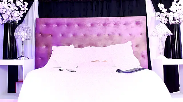 allison dacota online show from March 2025 07:44:01 AM