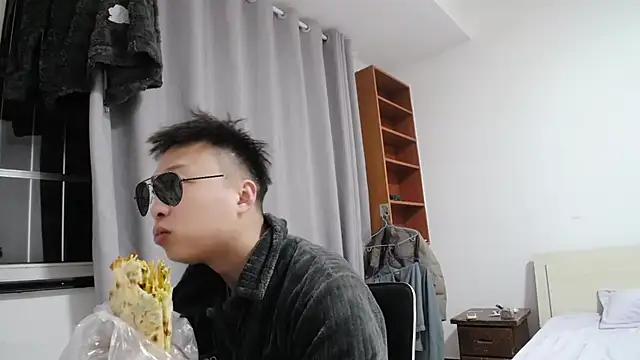 Jie-sexy online show from January 2026 01:37:02 PM