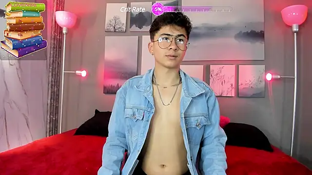 Snapshot of noah_and_rose chatting on February 2025 07:19:02 PM noah and rose online show from February 2025 07:19:02 PM