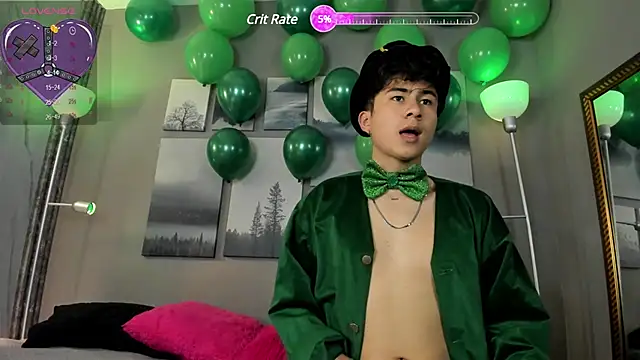 Snapshot of noah_and_rose chatting on March 2025 07:48:02 PM noah and rose online show from March 2025 07:48:02 PM