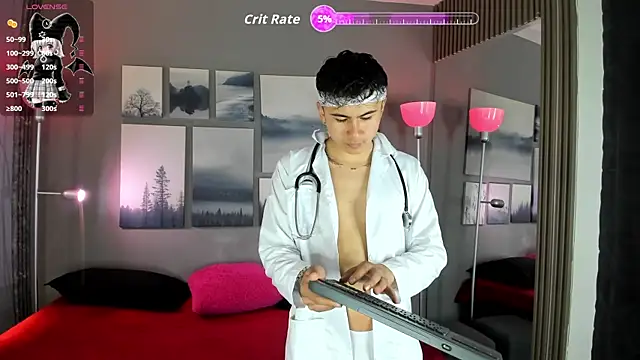 Snapshot of noah_and_rose chatting on October 2025 07:45:02 PM noah and rose online show from October 2025 07:45:02 PM