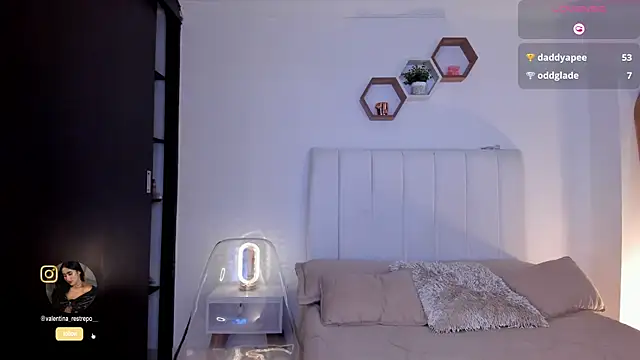 Madison evans1 online show from September 2025 04:12:02 AM