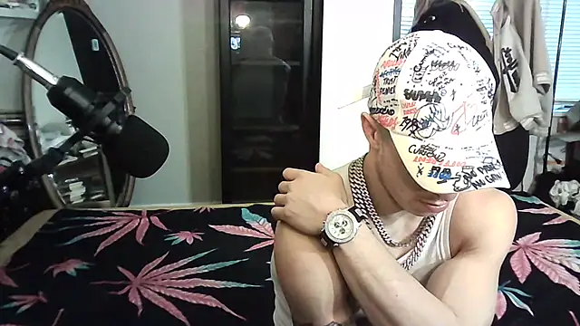 Snapshot of --D-a-D-D-y- chatting on February 2025 12:11:01 AM --D-a-D-D-y- online show from February 2025 12:11:01 AM