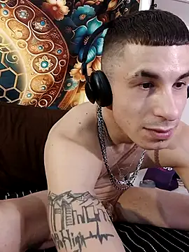 Snapshot of --D-a-D-D-y- chatting on December 2025 09:06:01 AM --D-a-D-D-y- online show from December 2025 09:06:01 AM