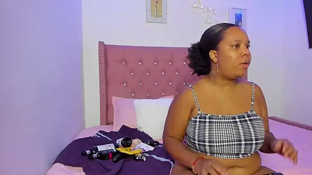 Yiseth 02 online show from March 2025 03:54:01 AM