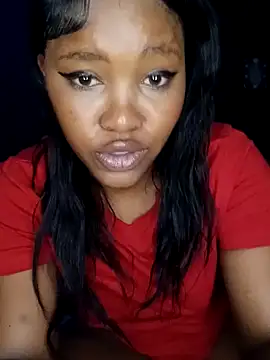 Snapshot of charmainexxx chatting on December 2024 02:41:01 AM charmainexxx online show from December 2024 02:41:01 AM