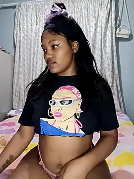 Snapshot of charmainexxx chatting on February 2025 09:54:01 PM charmainexxx online show from February 2025 09:54:01 PM