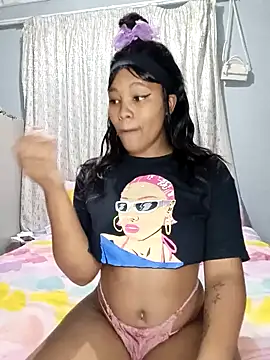 Snapshot of charmainexxx chatting on February 2025 07:21:01 PM charmainexxx online show from February 2025 07:21:01 PM