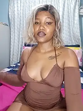 Snapshot of charmainexxx chatting on February 2025 07:17:02 PM charmainexxx online show from February 2025 07:17:02 PM