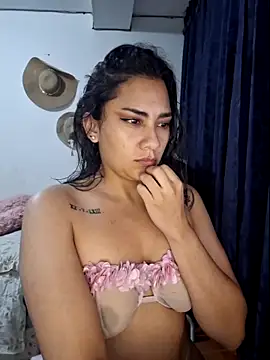 Thaliacooper  online show from January 2025 05:20:02 AM