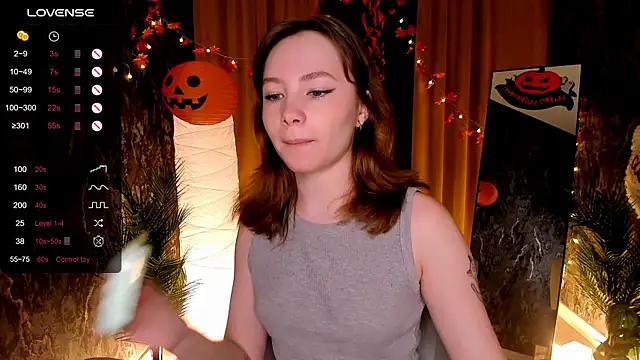 LanaBlu  online show from October 2025 02:22:02 AM