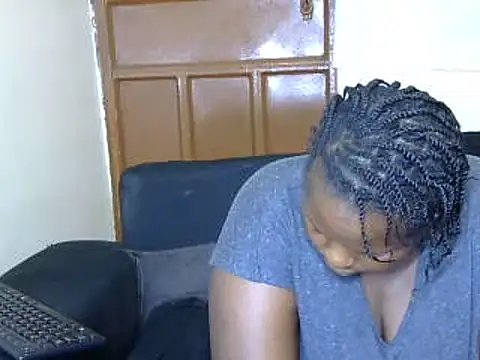 Pretty lilly02 online show from March 2025 01:42:02 AM