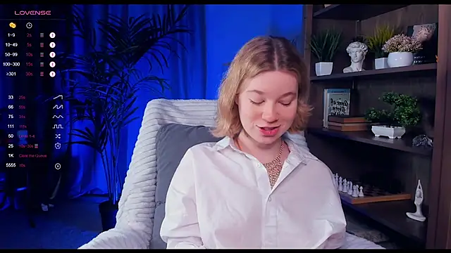 PollyHathor online show from January 2025 09:29:02 PM