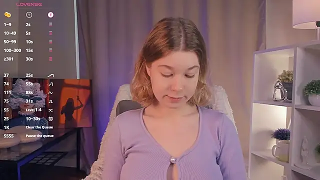 PollyHathor online show from October 2025 08:37:01 AM