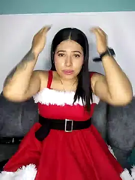 Snapshot of caro_sweett chatting on December 2024 02:44:01 PM caro sweett online show from December 2024 02:44:01 PM