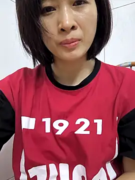 Snapshot of Sweets24 chatting on September 2025 11:09:02 PM Sweets24 online show from September 2025 11:09:02 PM