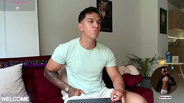 Taylor John online show from October 2025 03:23:02 PM