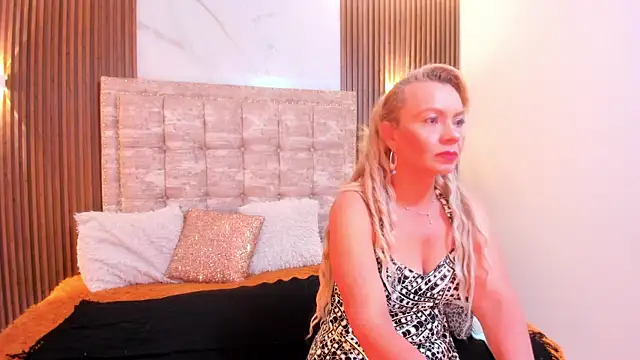 AnastasiaTaylor  online show from September 2025 03:29:01 AM