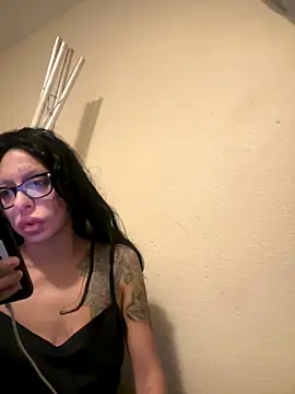 myloveforyouu online show from October 2025 12:28:01 PM