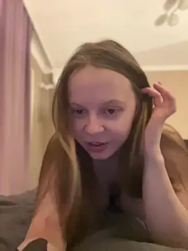 wrenlie online show from February 2025 05:58:01 PM