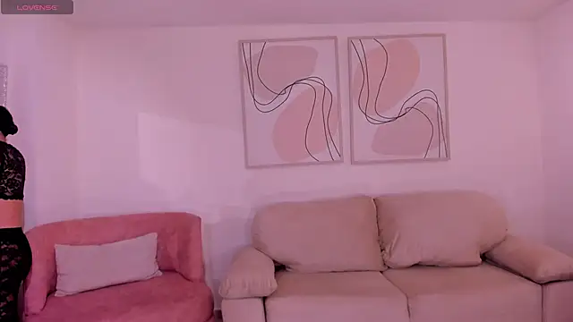 MariaHerrera  online show from November 2025 09:58:01 PM