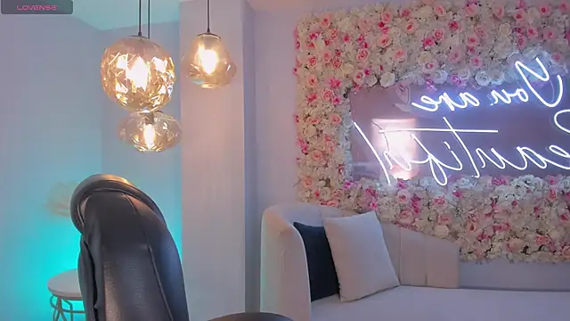 ArianaDumont online show from October 2025 11:55:02 AM