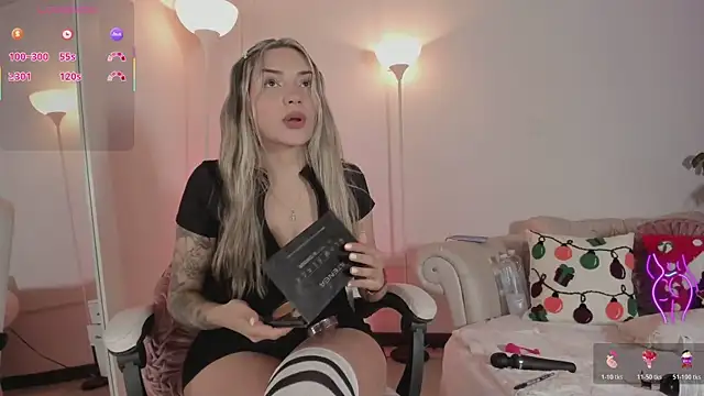 mariablonde  online show from December 2025 07:00:01 PM